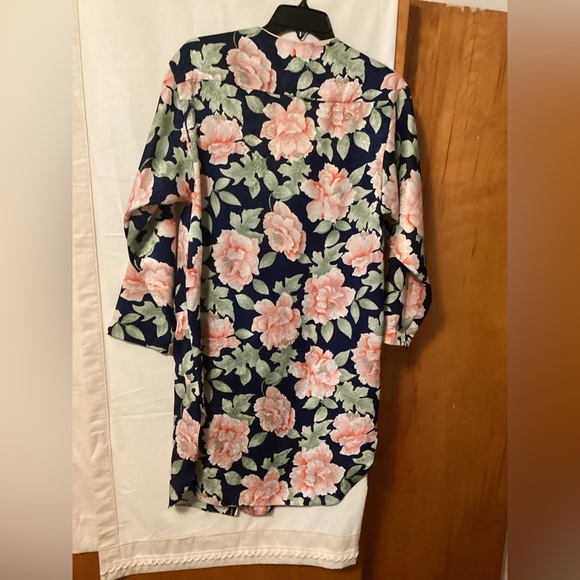 CHRISTIAN DIOR  LINGERIE NIGHT SHIRT SZ S - Picture 3 of 9